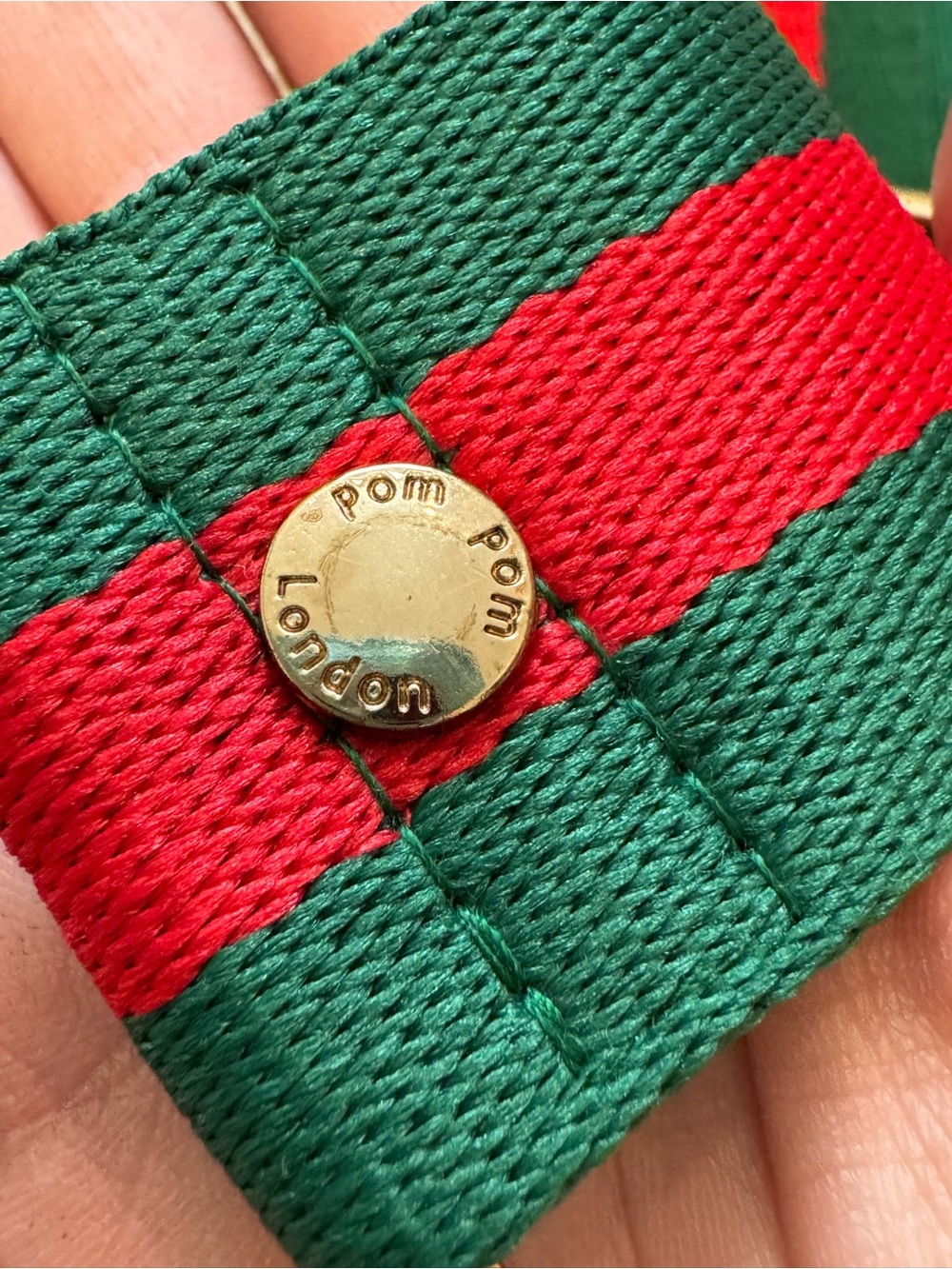 🔹 NWOT Adj Dark Green & Red Stripe Purse Strap | Gold Hardware Pom Pom London - Picture 4 of 6